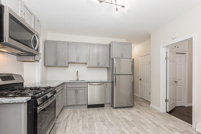 Building Photo - 29 New St