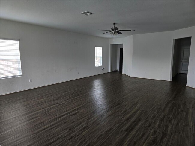 Foto del edificio - 720 Mallow Rd