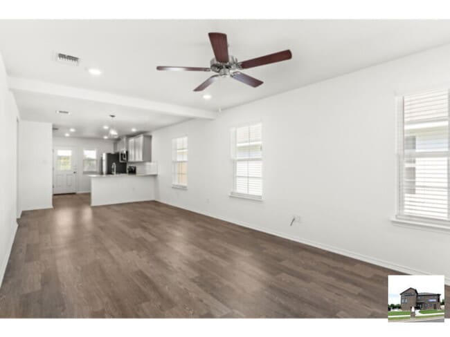 Building Photo - 203 Monty Ave