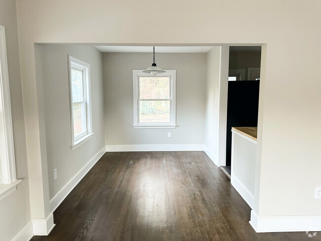 Dining Room - 1021 14th Ave NW