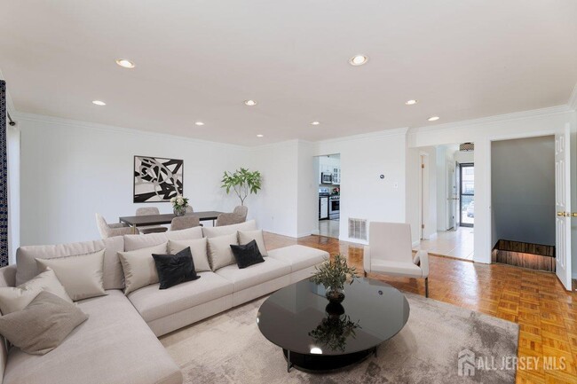 Foto del edificio - 104 Maple Hill Dr