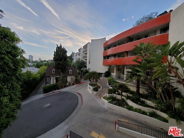 Building Photo - 1230 Horn Ave