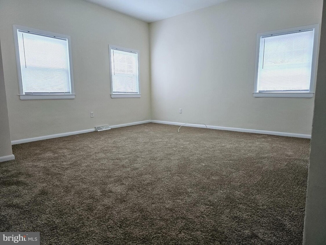 534 Park Ave, Laurel Springs, NJ 08021 House Rental in Laurel Springs