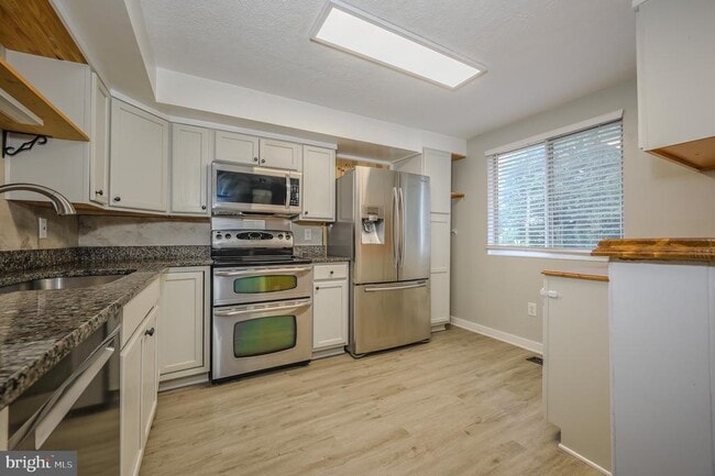 Building Photo - 14727 Winding Loop