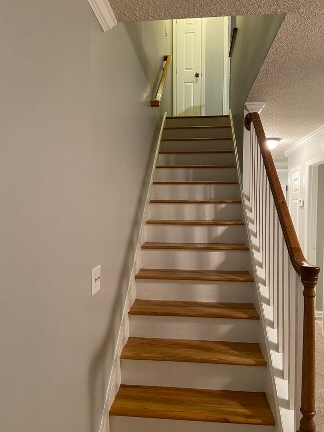 Foto del edificio - 104 Kimeran Ln