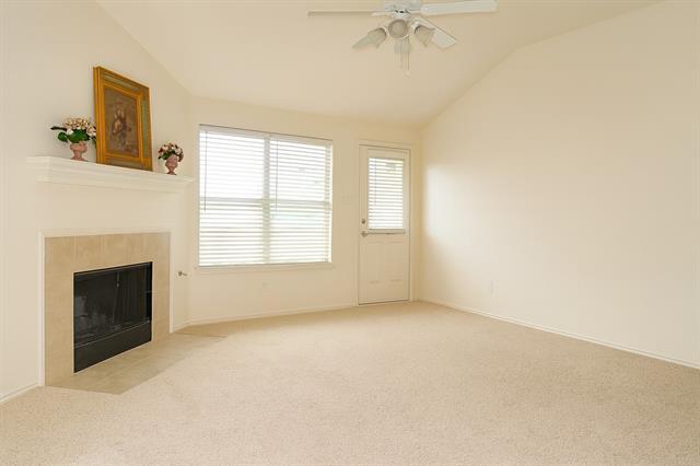 Foto del edificio - 1121 Roping Reins Way