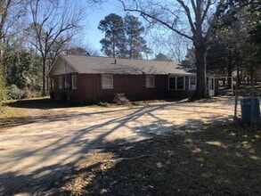 Building Photo - 7926 Fortson Rd