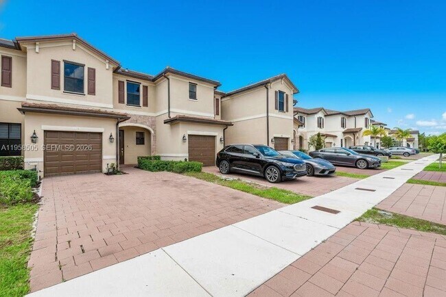 Building Photo - 3326 W 112th St