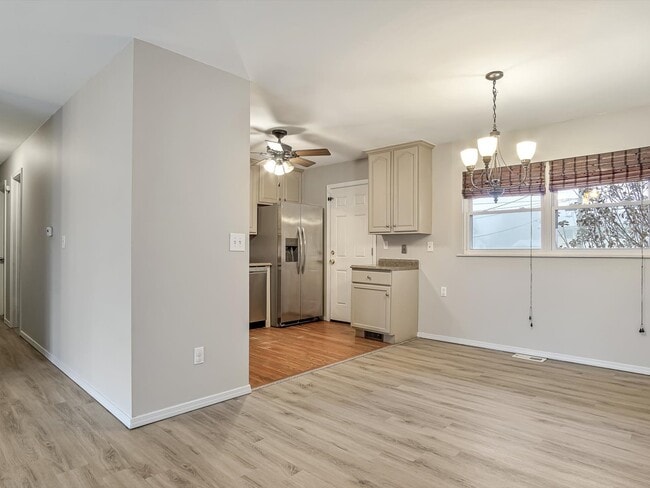 Building Photo - 1203 Princeton Dr