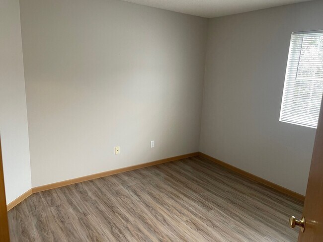 Foto del edificio - 9073 Scarlet Globe Dr