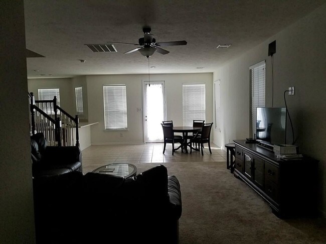 Building Photo - 15811 Copper Springs Ln