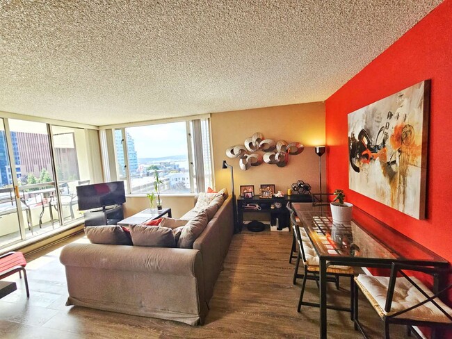 Foto del edificio - Beautiful Studio Condo in Belltown