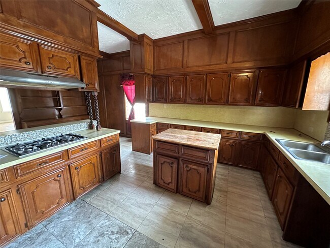 Foto del edificio - 2324 Gentry St