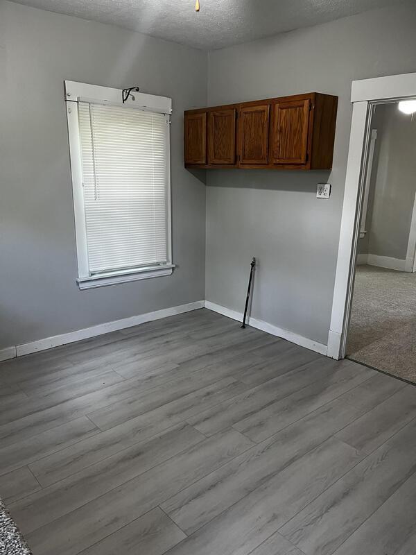 Building Photo - 3403 W 98th St
