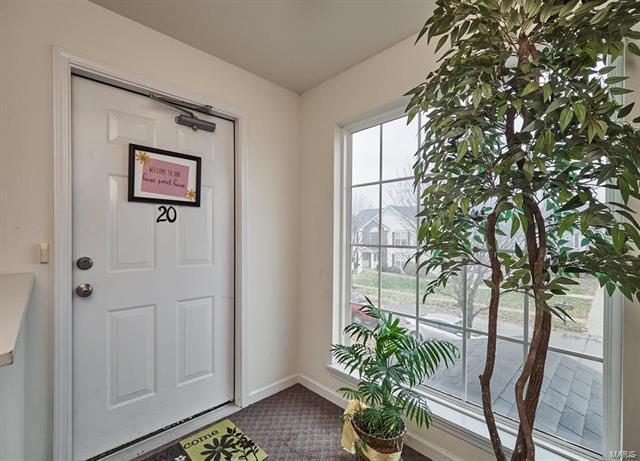 Building Photo - 20 Homefield Gardens Dr