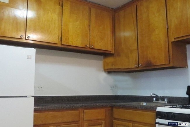 Foto del edificio - 2060 East 19th Street