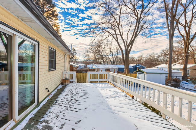 Building Photo - 6715 Pheasant Trail