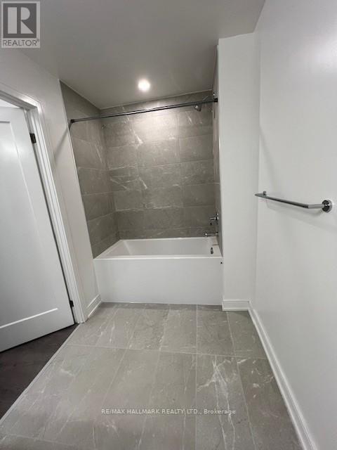 Photo du bâtiment - 705 Davis Dr