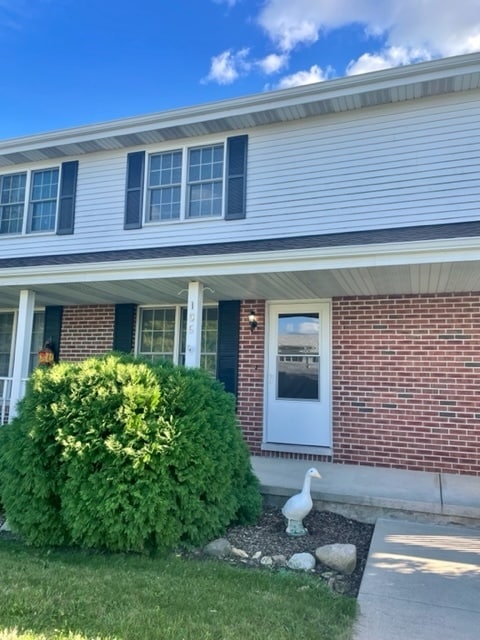 Building Photo - 106 Colonial Pkwy