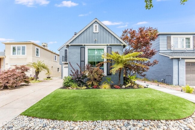 Building Photo - 2 br, 1.5 bath House - 2821 Windsor Drive