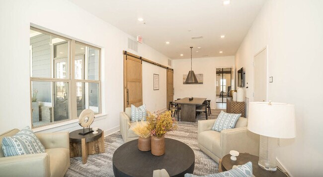 Foto del edificio - 611 Cooper River Cir