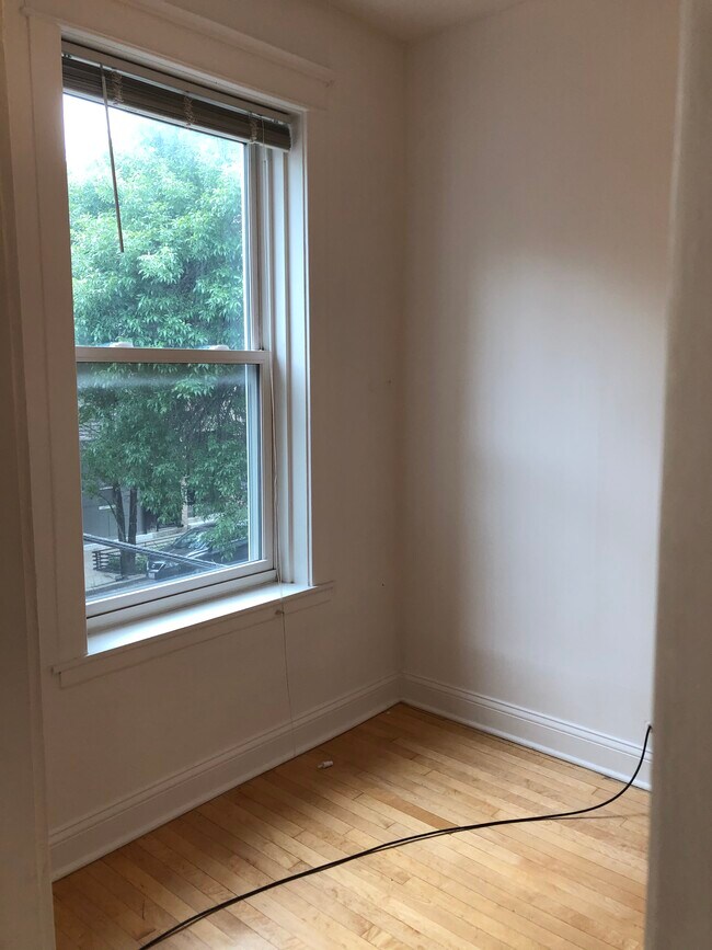 Foto del edificio - 1810 W Wabansia Ave