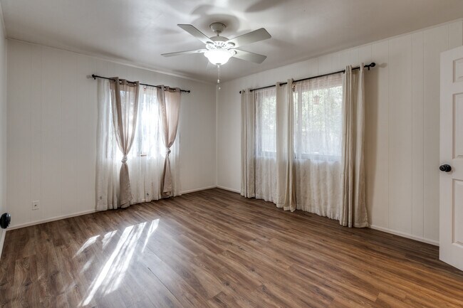 Foto del edificio - Hallmark