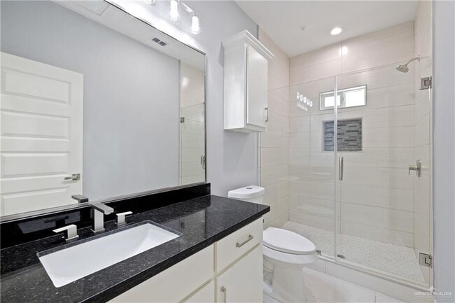 Foto del edificio - 2417 Indian Creek Ave