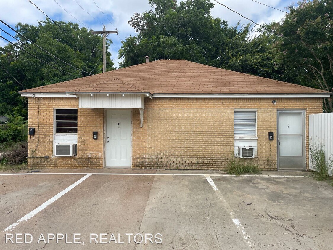 Primary Photo - 1 br, 1 bath House - 1526 Ave E, Apt. A