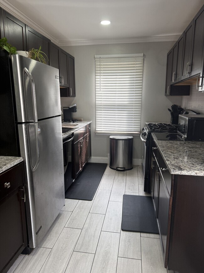 Foto del edificio - 3012 Grayson St