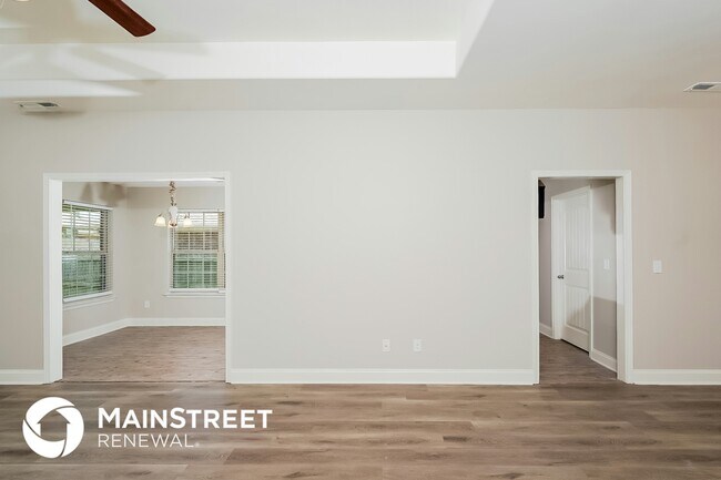 Foto del edificio - 825 Clover Ave