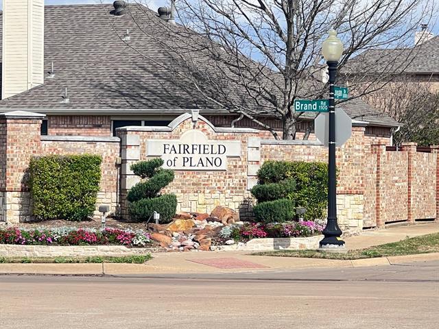 Foto del edificio - 5917 Colby Dr