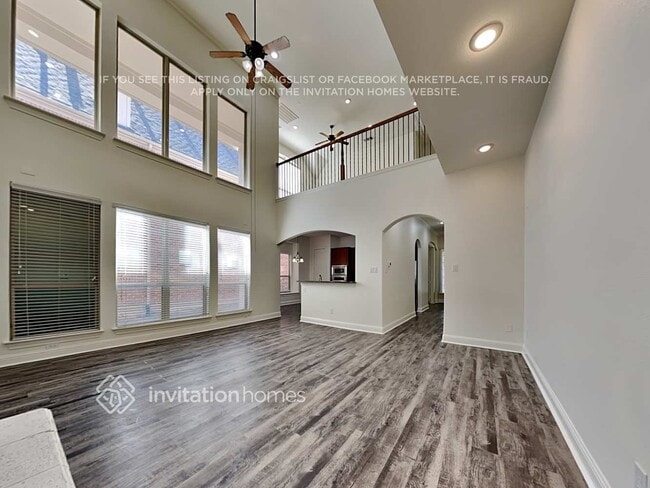 Foto del edificio - 2449 Sunderland Ln