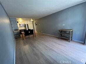 Building Photo - 320 S Gramercy Pl