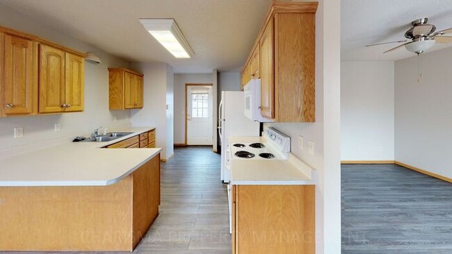 Foto del edificio - 3509 E 11th St