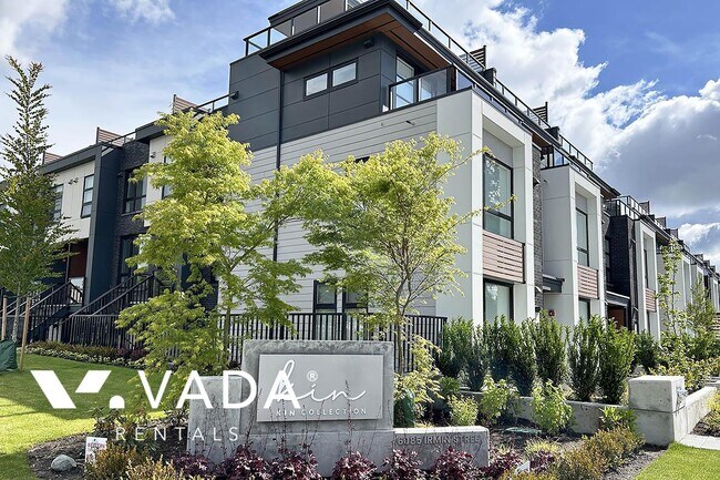 Photo du bâtiment - Kin Collection Townhouse For Rent 112-6085...