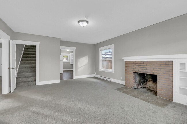 Foto del edificio - Welcome Home! Charming 3 bedroom Craftsman