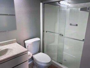 Building Photo - 4608 W Maryland Ave