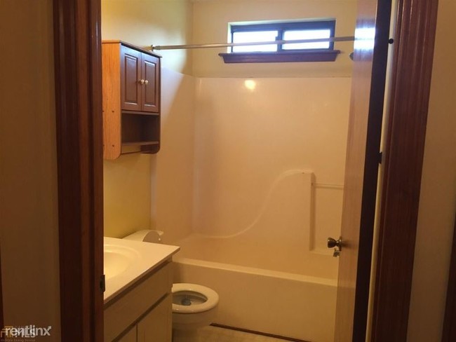 Foto del edificio - 3 br, 2 bath House - 155 Greenacres Cir. N