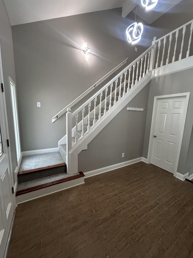 Building Photo - 4031 Sawgrass Dr
