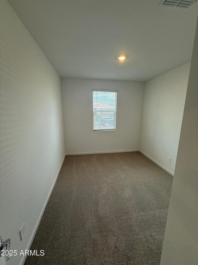 Building Photo - 7433 E Cozy Cottage Ln