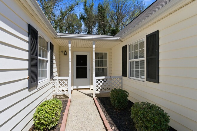 Photo - 201 Colony Springs Dr (Woodstock, GA) House
