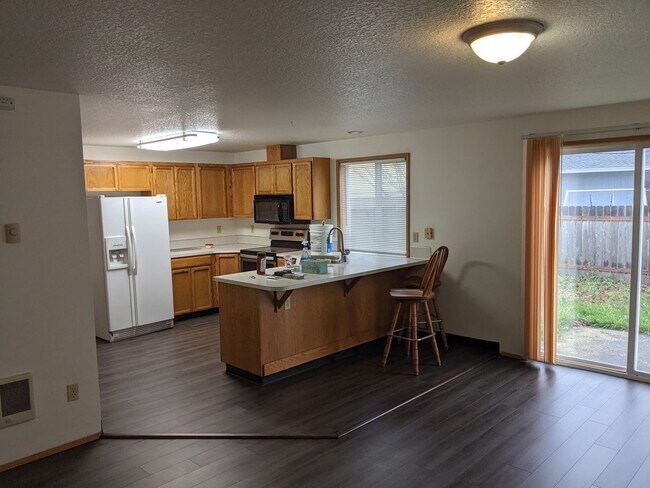 Foto del edificio - Large 4 bedroom