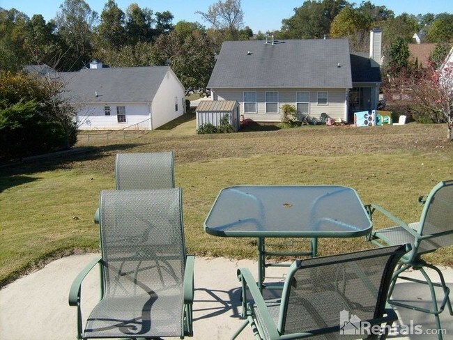 Foto del edificio - 14 Sandy Point Ct