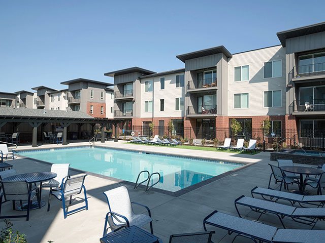 Swimming Pool And Sundeck - Foothill Lofts Apartments and  Townhomes