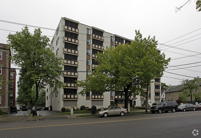 Foto del edificio - Mass Ave, 385