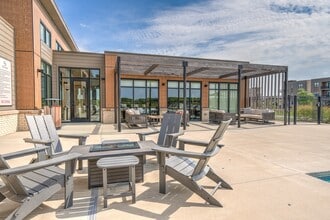 Building Photo - Statesman Apartments