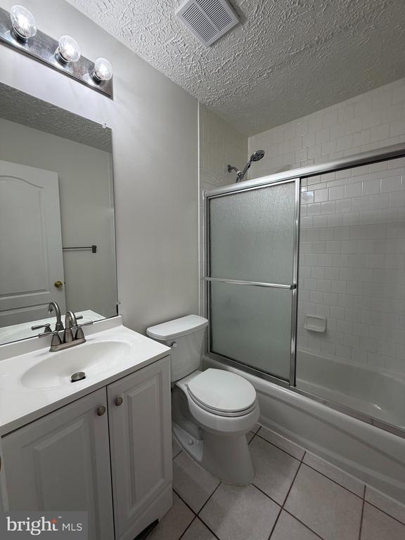 Foto del edificio - 3335 Hollow Ct