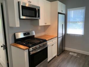 Foto del edificio - 2381 Glenmawr Ave