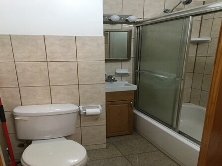 Foto del edificio - 729 E 5th St